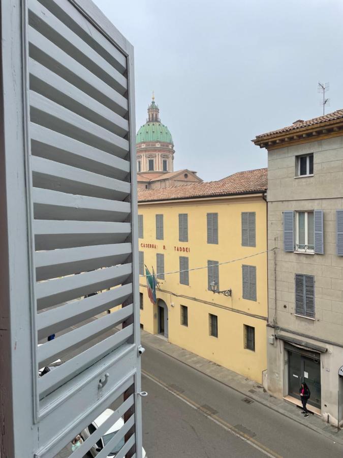 Una Finestra Sul Centro Storico Reggio nell'Emilia Exterior foto